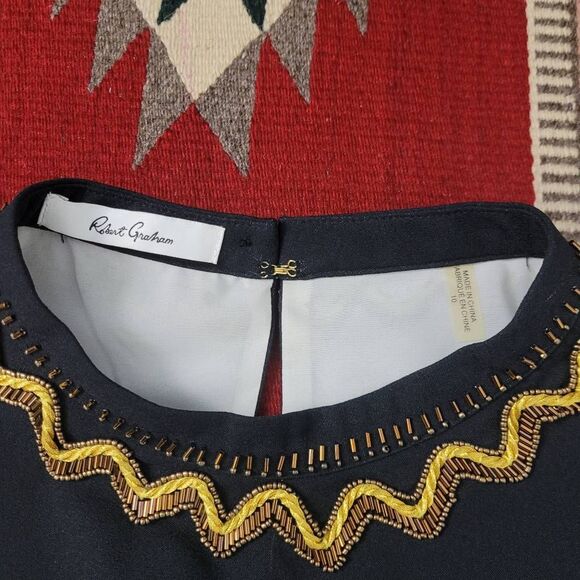 Robert Graham Carmella Sleeveless Sheath Dress Sz 10 Floral Jeweled Office Work - Picture 4 of 8